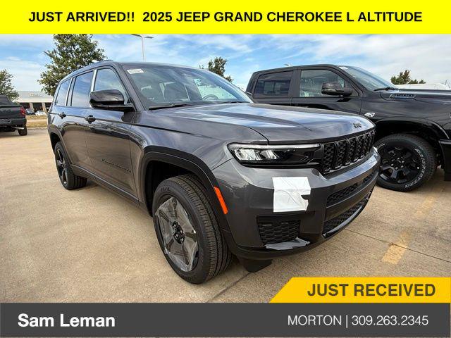 2025 Jeep Grand Cherokee GRAND CHEROKEE L ALTITUDE X 4X4 2025 Jeep Grand Cherokee GRAND CHEROKEE L ALTITUDE X 4X4