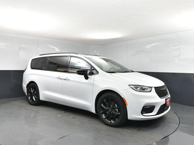 2026 Chrysler Pacifica PACIFICA LIMITED 2026 Chrysler Pacifica PACIFICA LIMITED