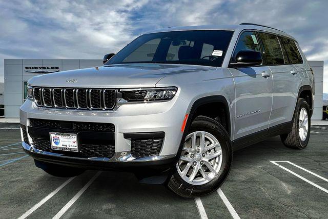 2025 Jeep Grand Cherokee GRAND CHEROKEE L LAREDO 4X4