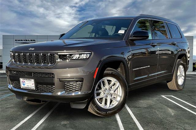 2025 Jeep Grand Cherokee GRAND CHEROKEE L LAREDO 4X4