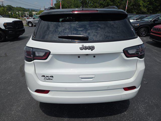 2025 Jeep Compass COMPASS LIMITED 4X4