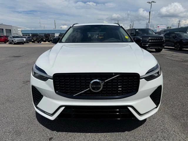 2025 Volvo XC60 Plus