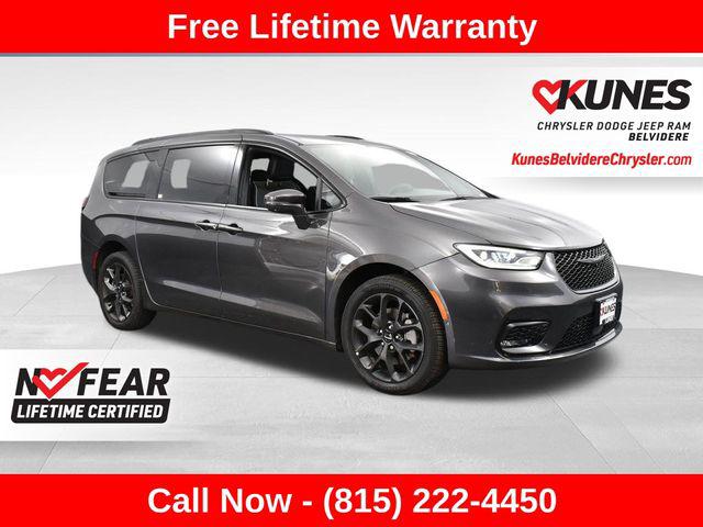 2022 Chrysler Pacifica Limited AWD