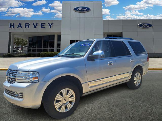 2014 Lincoln Navigator Base