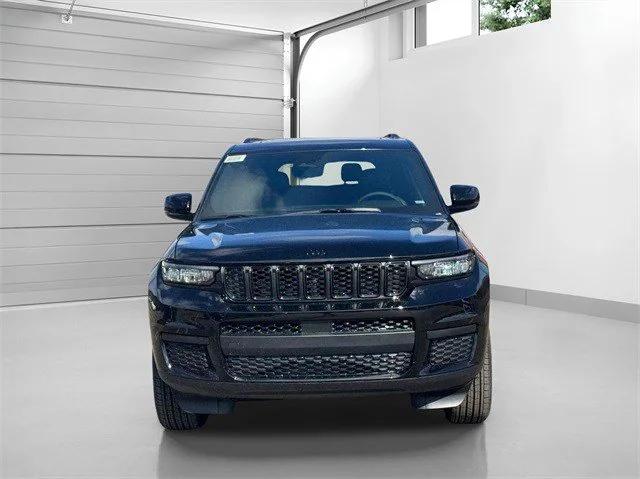 2025 Jeep Grand Cherokee L Altitude X 4x4