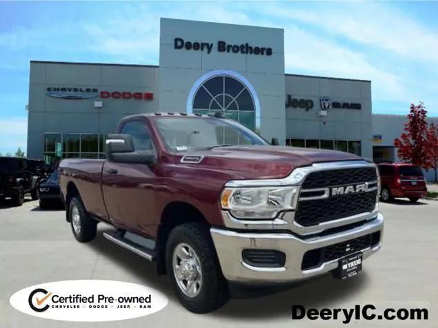 2024 RAM 2500 Tradesman Regular Cab 4x4 8 Box