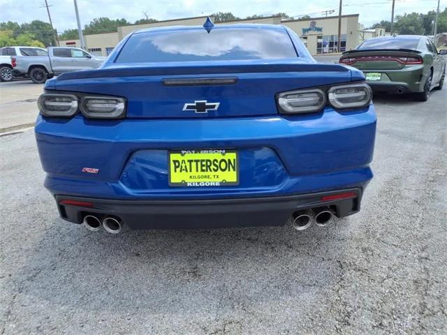 2022 Chevrolet Camaro RWD Coupe 2LT
