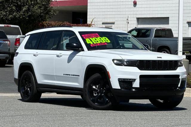 2022 Jeep Grand Cherokee L Limited 4x4 2022 Jeep Grand Cherokee L Limited 4x4