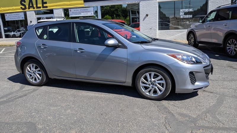 2013 Mazda Mazda3 Hatchback i Touring