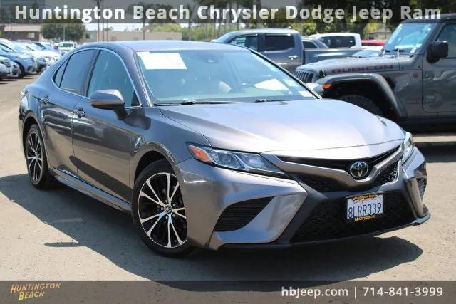 2019 Toyota Camry SE