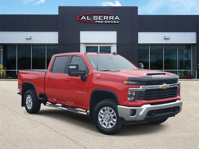 2024 Chevrolet Silverado 2500HD 4WD Crew Cab Standard Bed LT