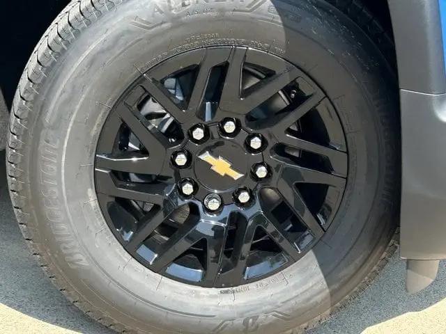2026 Chevrolet Silverado EV LT