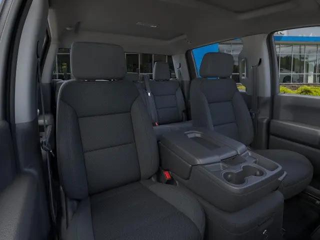 2026 Chevrolet Silverado 1500 4WD Crew Cab Short Bed Custom
