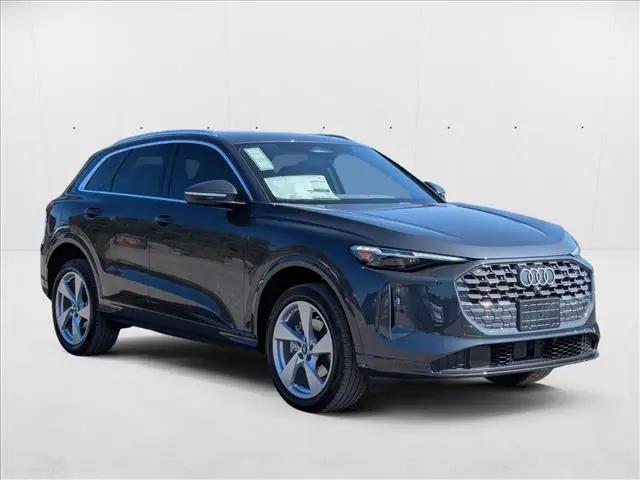 2025 Audi Q5 Premium Plus TFSI quattro S tronic