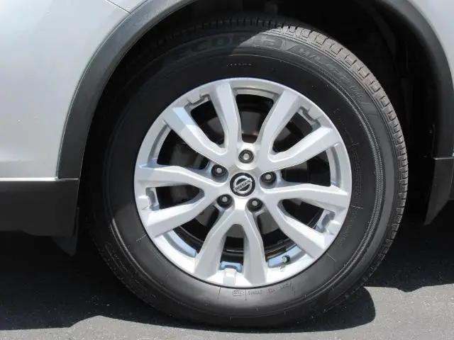 2020 Nissan Rogue S FWD