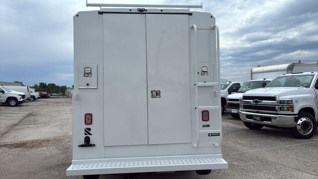 2025 Chevrolet Express Cutaway Work Van