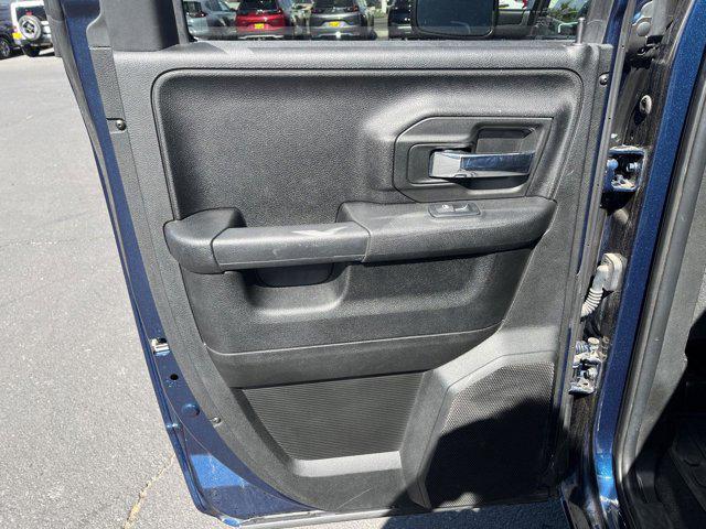 2022 Ram 1500 Classic Warlock Quad Cab 4x4 6'4" Box