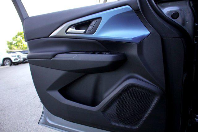 2025 Chevrolet Equinox LT 2