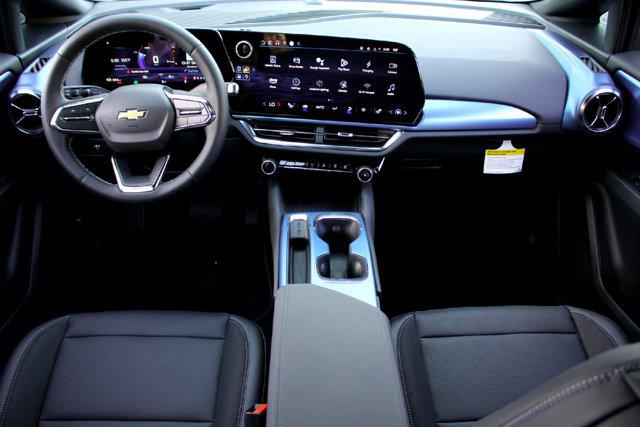 2025 Chevrolet Equinox LT 2