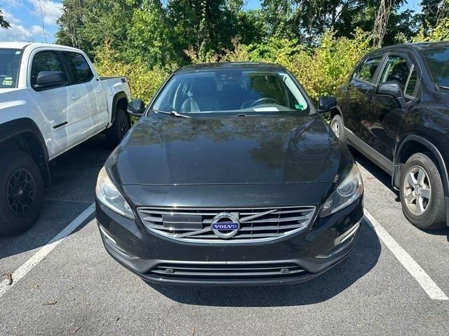 2016 Volvo S60 Inscription T5 Drive-E Platinum
