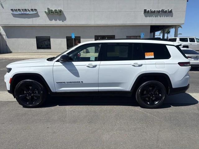 2023 Jeep Grand Cherokee L Altitude 4x2