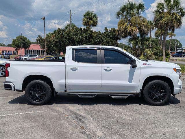 2022 Chevrolet Silverado 1500 4WD Crew Cab Short Bed RST