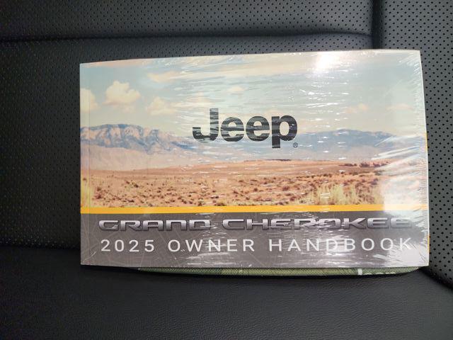 2025 Jeep Grand Cherokee L Limited 4x4