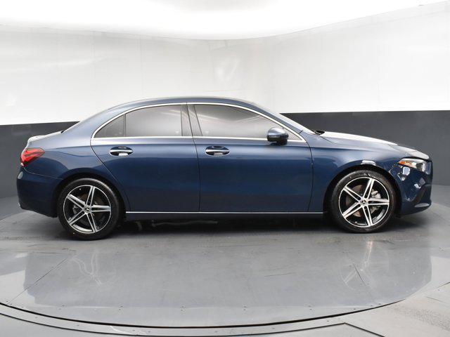 2022 Mercedes-Benz A 220 4MATIC