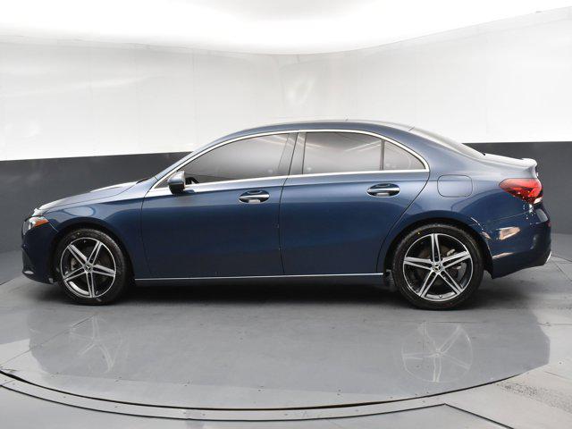 2022 Mercedes-Benz A 220 4MATIC