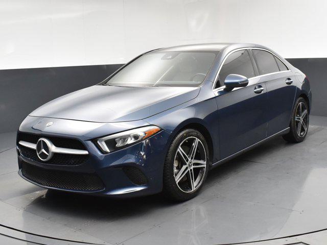 2022 Mercedes-Benz A 220 4MATIC