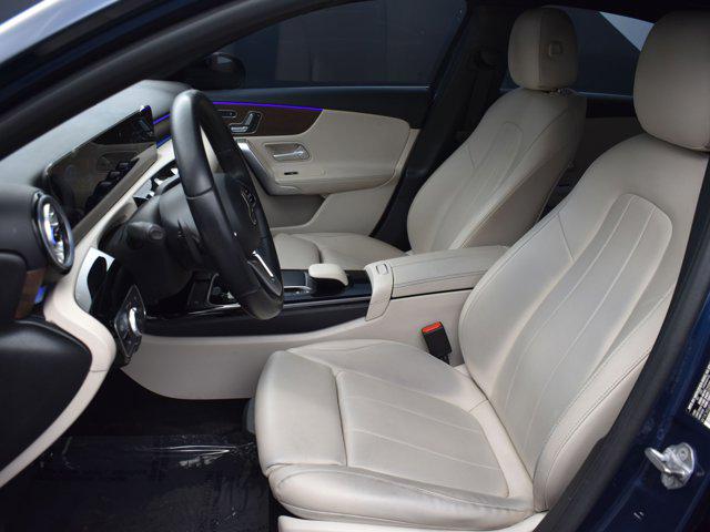 2022 Mercedes-Benz A 220 4MATIC