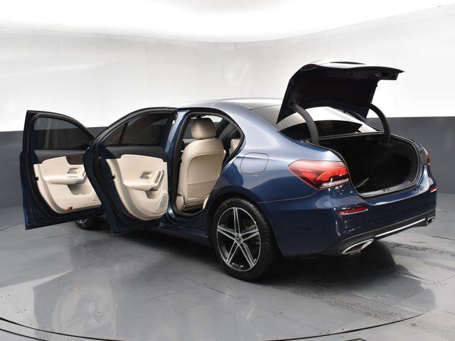 2022 Mercedes-Benz A 220 4MATIC