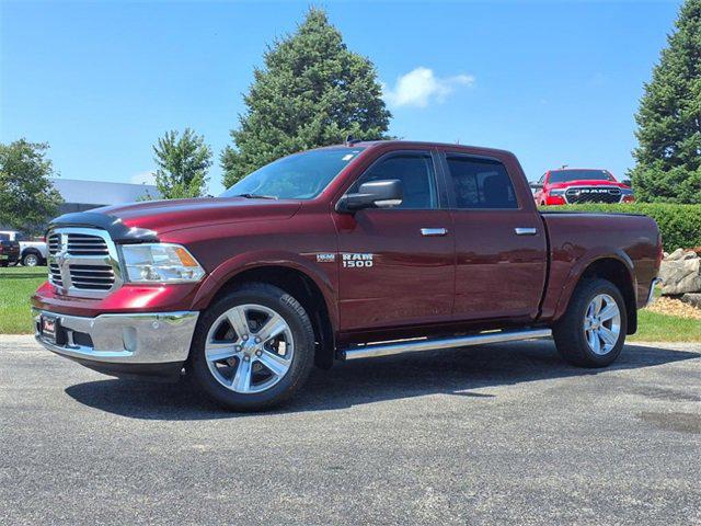 2017 RAM 1500 Big Horn Crew Cab 4x4 57 Box