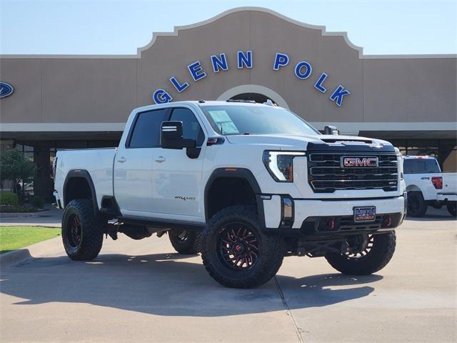 2024 GMC Sierra 2500HD 4WD Crew Cab Standard Bed AT4