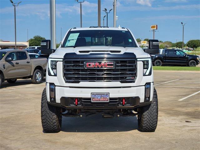 2024 GMC Sierra 2500HD 4WD Crew Cab Standard Bed AT4
