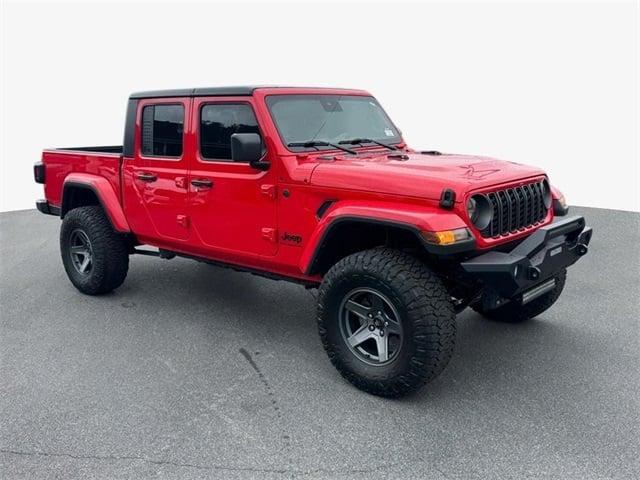 2024 Jeep Gladiator Sport S