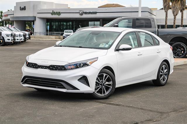 2024 Kia Forte LXS 2024 Kia Forte LXS