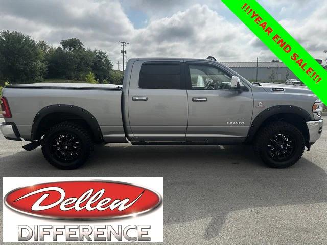 2022 RAM 3500 Laramie Crew Cab 4x4 64 Box