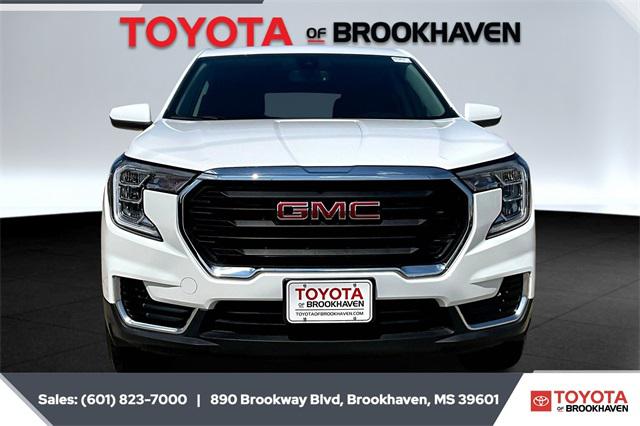2024 GMC Terrain AWD SLE