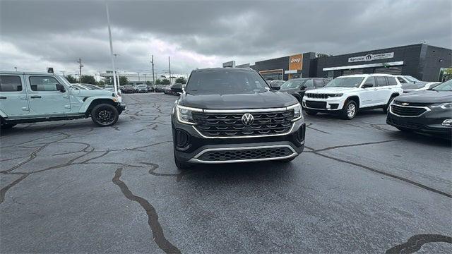 2024 Volkswagen Atlas Cross Sport 2.0T SE w/Technology