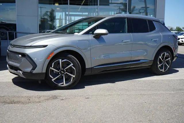 2025 Chevrolet Equinox LT 2