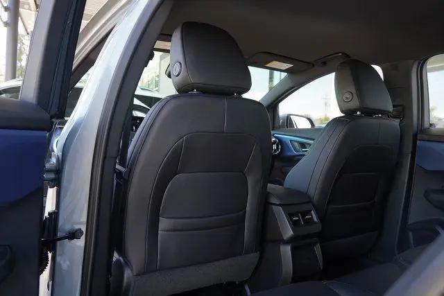 2025 Chevrolet Equinox LT 2