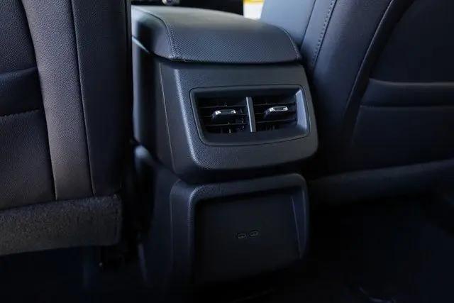 2025 Chevrolet Equinox LT 2