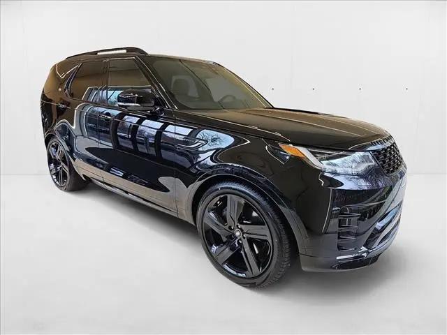 2025 Land Rover Discovery P360 Dynamic SE