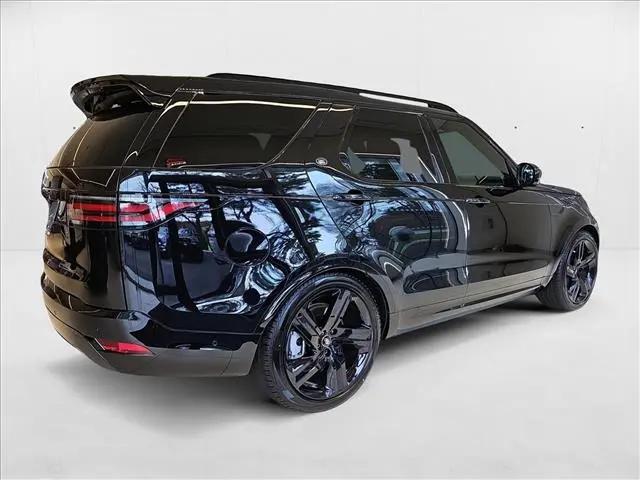 2025 Land Rover Discovery P360 Dynamic SE