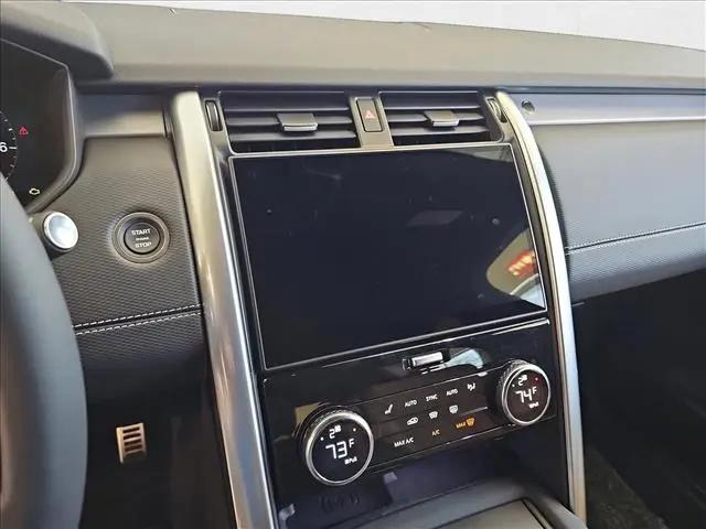 2025 Land Rover Discovery P360 Dynamic SE