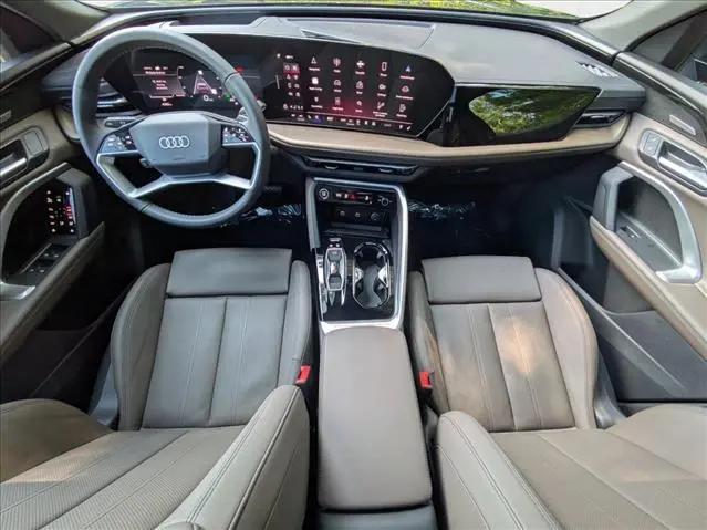 2025 Audi Q5 Premium Plus TFSI quattro S tronic