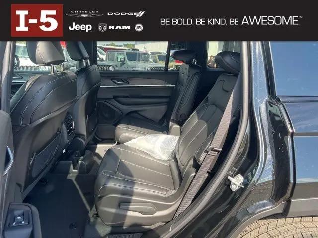 2025 Jeep Grand Cherokee L Limited 4x4
