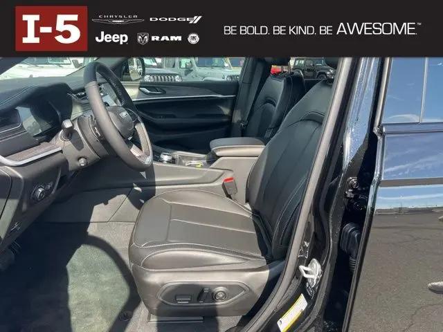 2025 Jeep Grand Cherokee L Limited 4x4