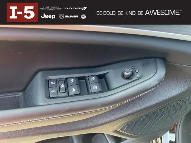 2025 Jeep Grand Cherokee L Limited 4x4